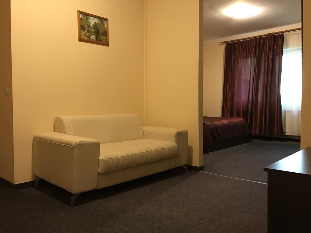 סאטו מארה Hotel Cardinal מראה חיצוני תמונה