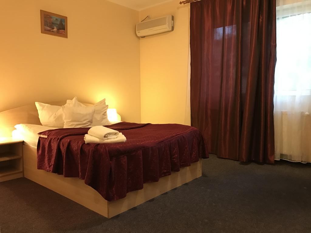 סאטו מארה Hotel Cardinal מראה חיצוני תמונה