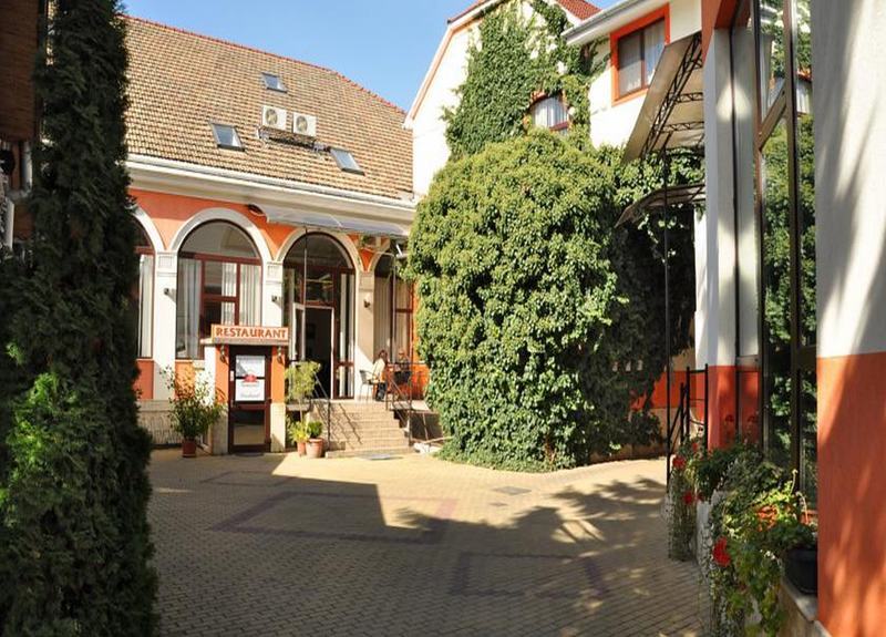 סאטו מארה Hotel Cardinal מראה חיצוני תמונה