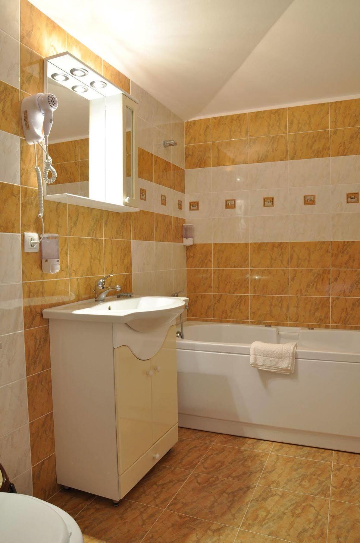 סאטו מארה Hotel Cardinal מראה חיצוני תמונה